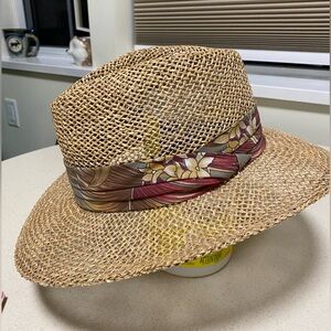 Straw Panama Style hat with a floral fabric hatband Unisex
